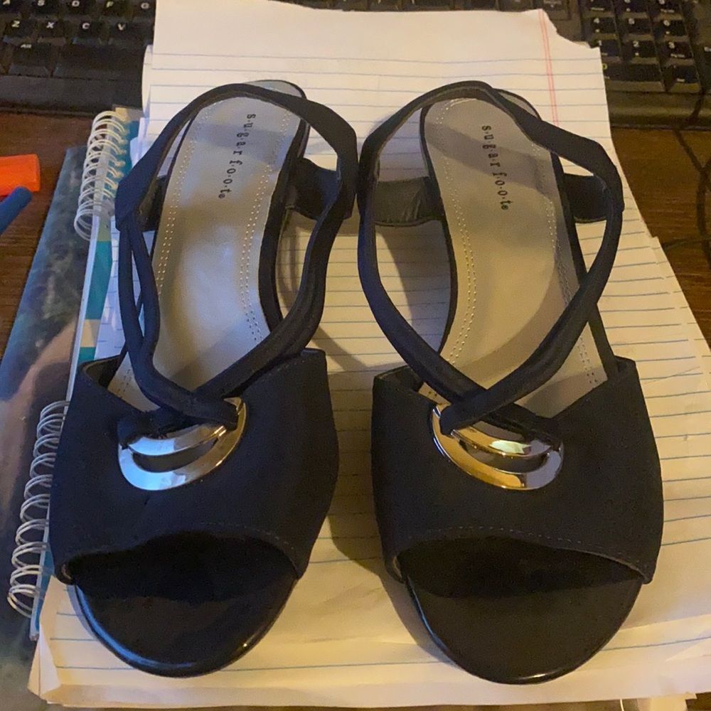Sugar Foot black Sandals sz. 7 1/2 M